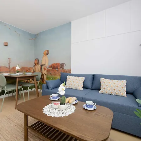 Apartamento Unique Two Bedroom In By Renters *