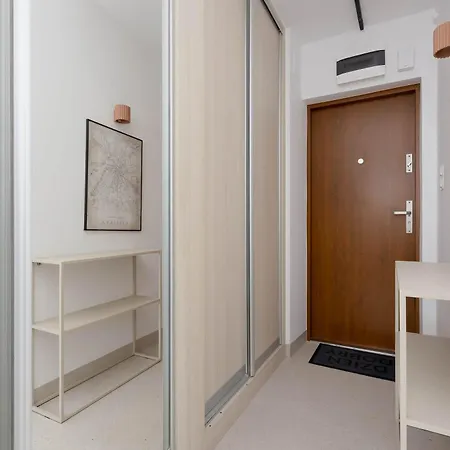 Unique Two Bedroom In By Renters Apartamento *